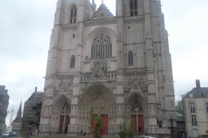 Arson investigation after blaze at 15th-century French church