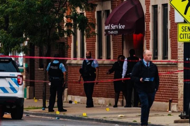 14 injured from gunmen shot in Chicago