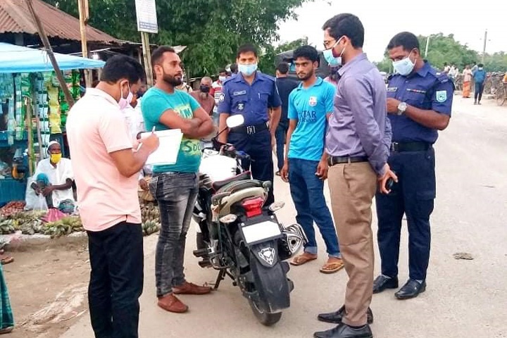 বেপরোয়া গতিতে মোটরসাইকেল চালানোর অপরাধে জরিমানা 