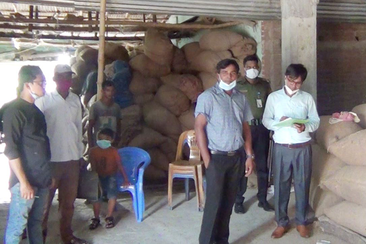 Three traders fined for illegally stockpiling paddy