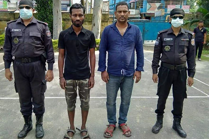 Detained in Brahmanbaria with foreign revolvers and bullets