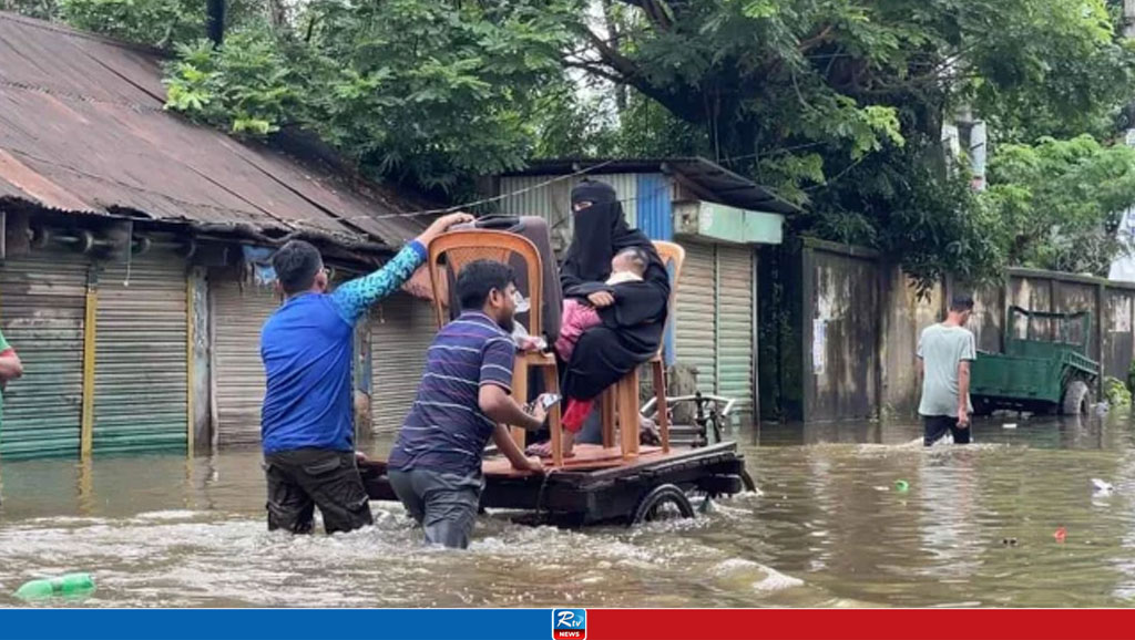 Flood in Feni, people plunge into darkness